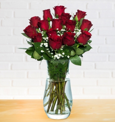 işıltılı gülümseme Çiçeği & Ürünü 15'li Kırmızı Gül Romantik Kalpler Buketi 