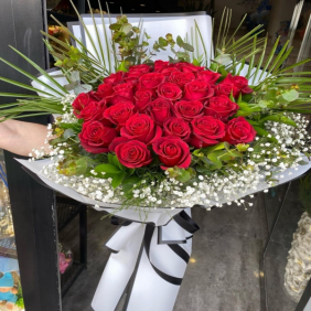  afşin çiçek sepeti 30 Gül Buketi Tanışma çiçeği