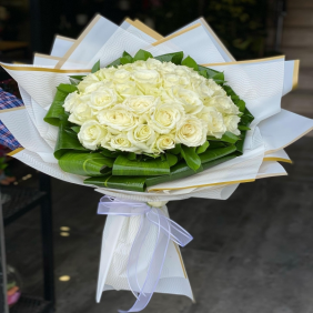 afşin çiçekçi 41 Beyaz Gül Nişan Çiçeği